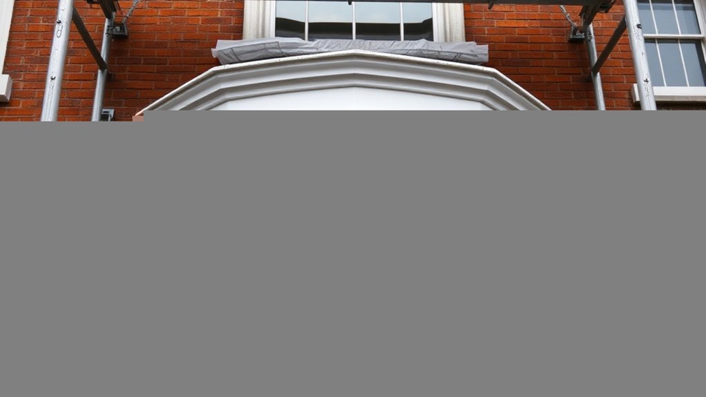 Bay Windows Bethnal Green